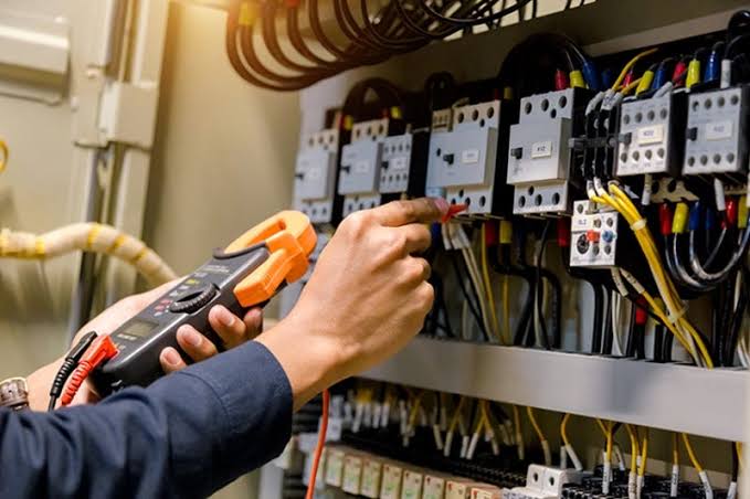 Low Current & Electrical Systems